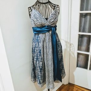 Sale!! BCBGMAXAZRIA Silk summer dress